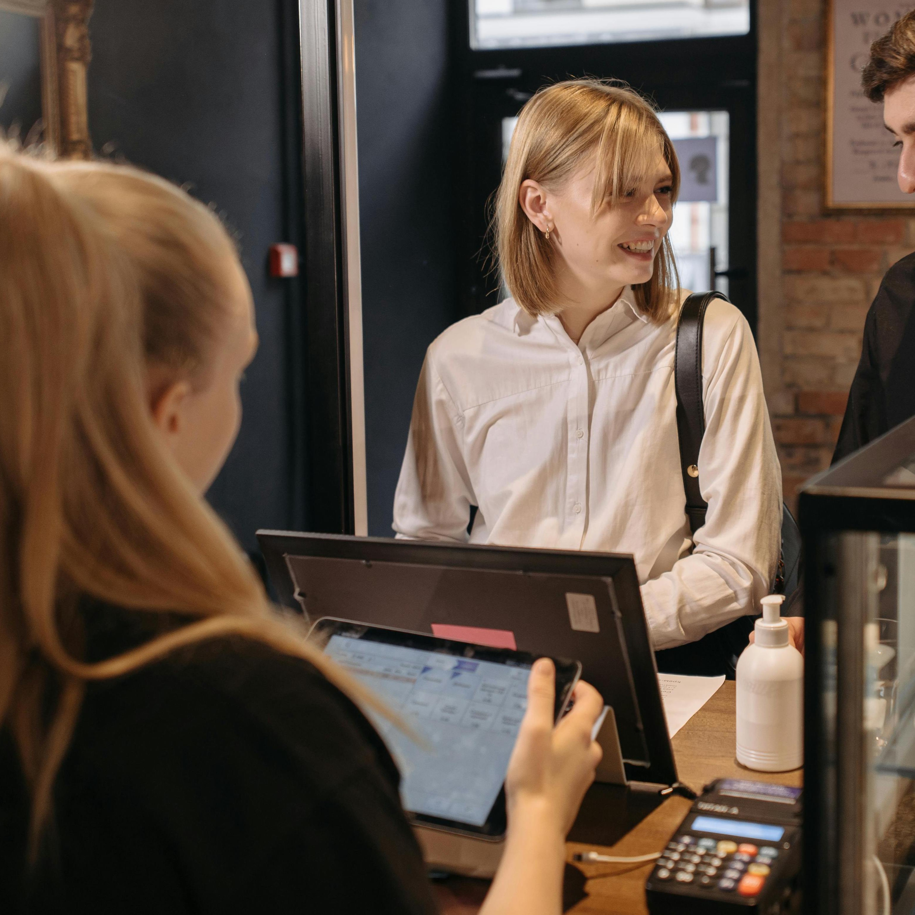 pexels-pavel-danilyuk-6612709